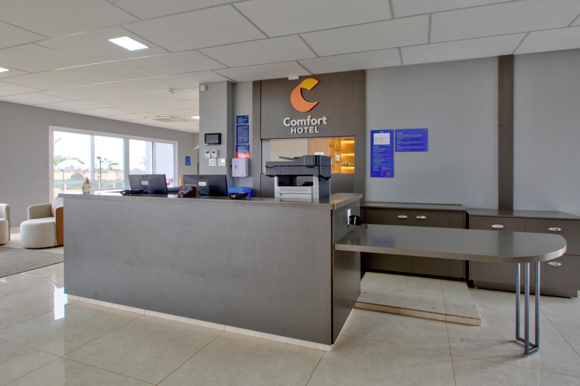 Comfort Hotel Serra Da Canastra São João Batista do Glória Exterior foto